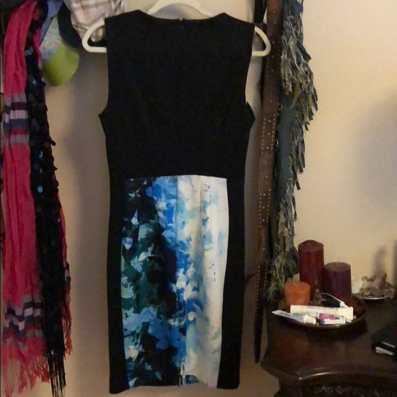 T Tahari Dress - Picture 2 of 2